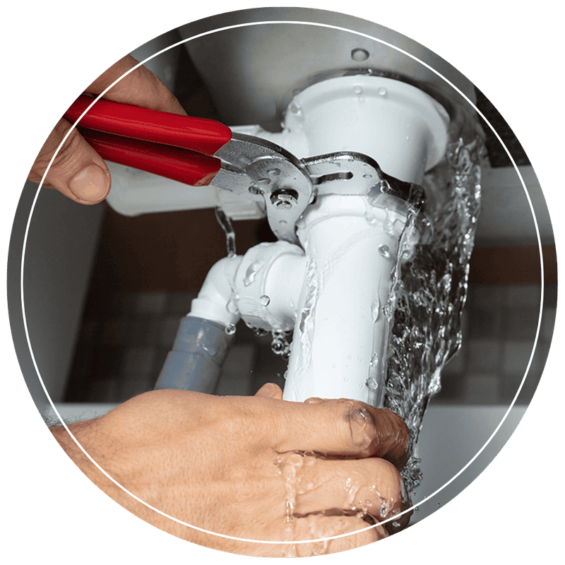 Emergency plumber repairing burst pipe in Fontana CA